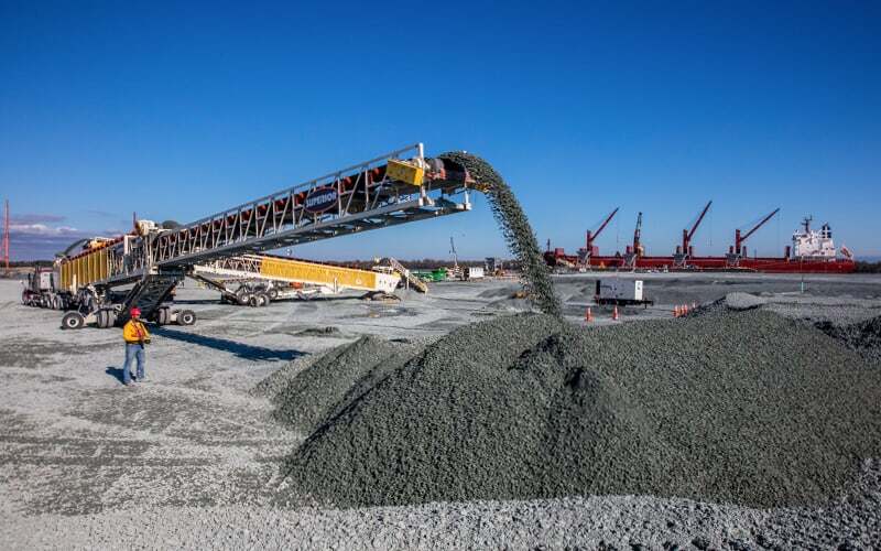 050: carver-company-telestacker-conveyor-by-superior-industries