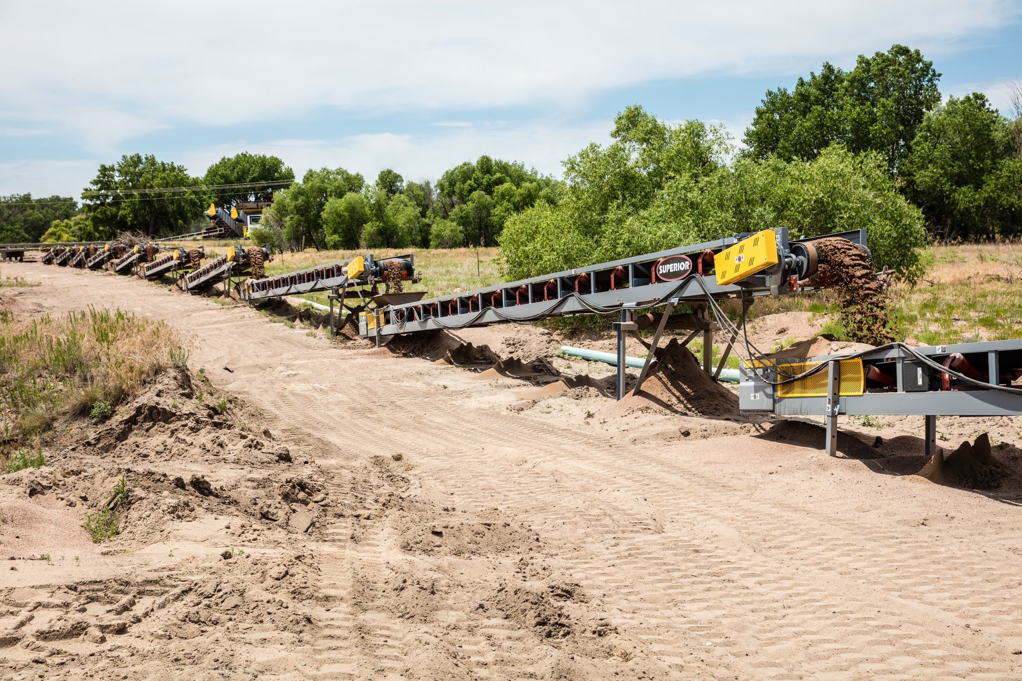 Stackable Conveyor_Apex Sand and Gravel - Lodgepole, NE (2016-07)20160622_2624